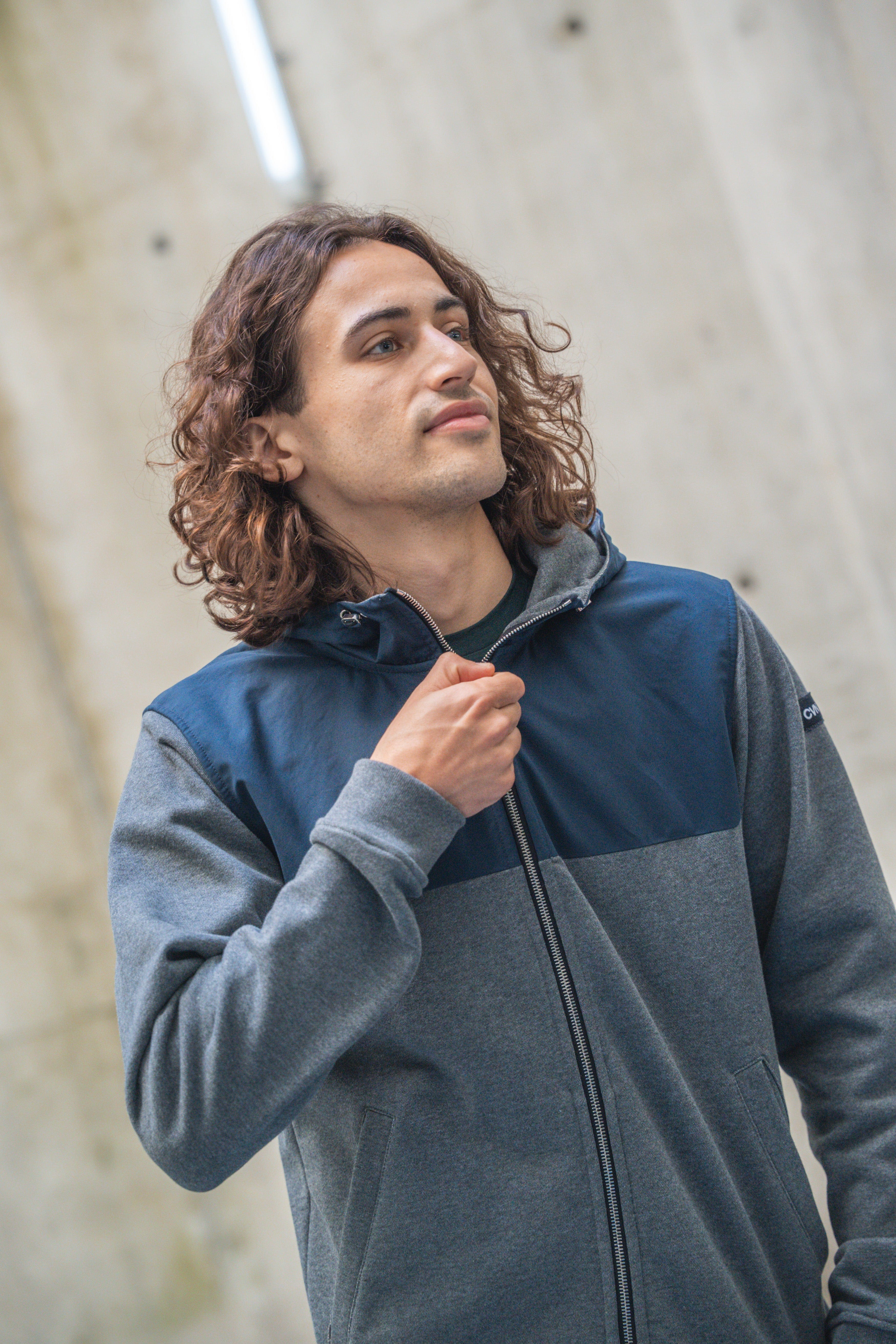 Ventile Kapuzen-Reisejacke 360